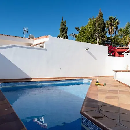 Luxury Modern 6br With Private Pool *