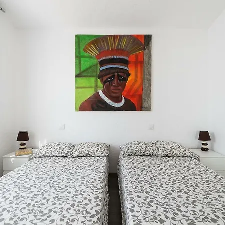 Luxury Modern 6br With Private Pool